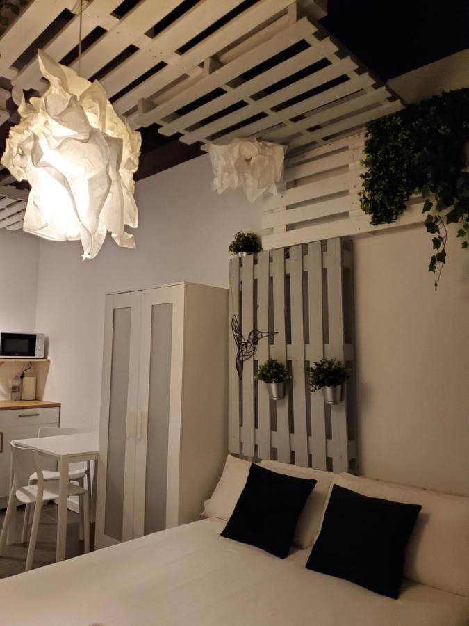 Small And Cozy Rooms - G 발렌시아 외부 사진