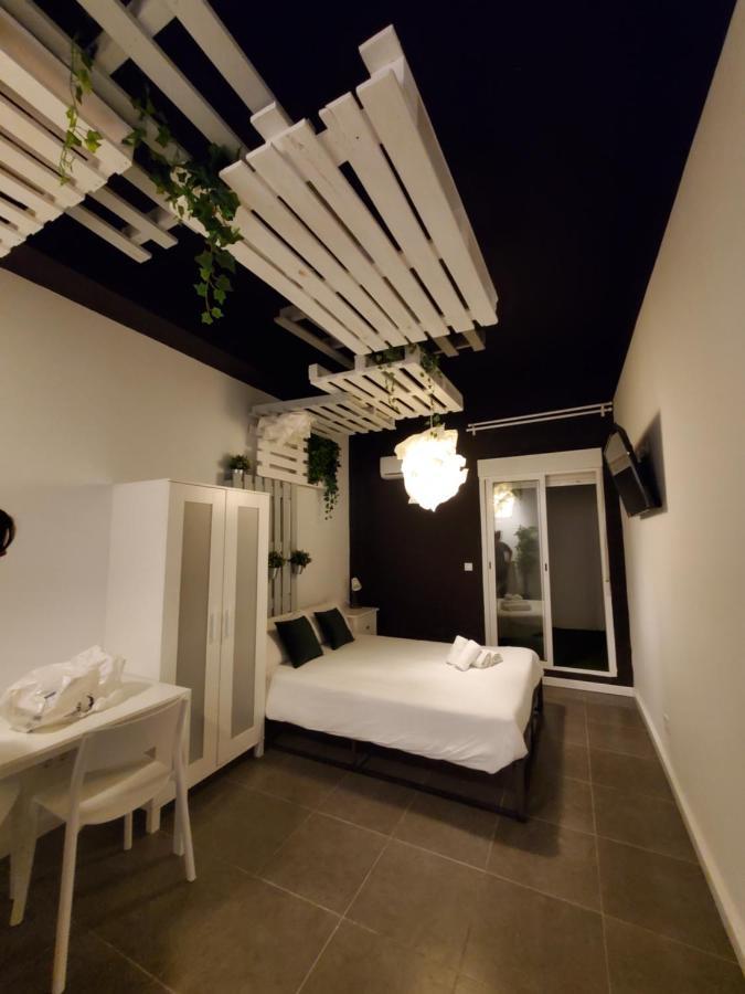 Small And Cozy Rooms - G 발렌시아 외부 사진