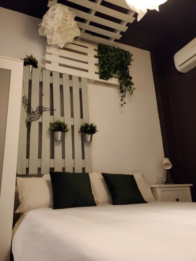 Small And Cozy Rooms - G 발렌시아 외부 사진