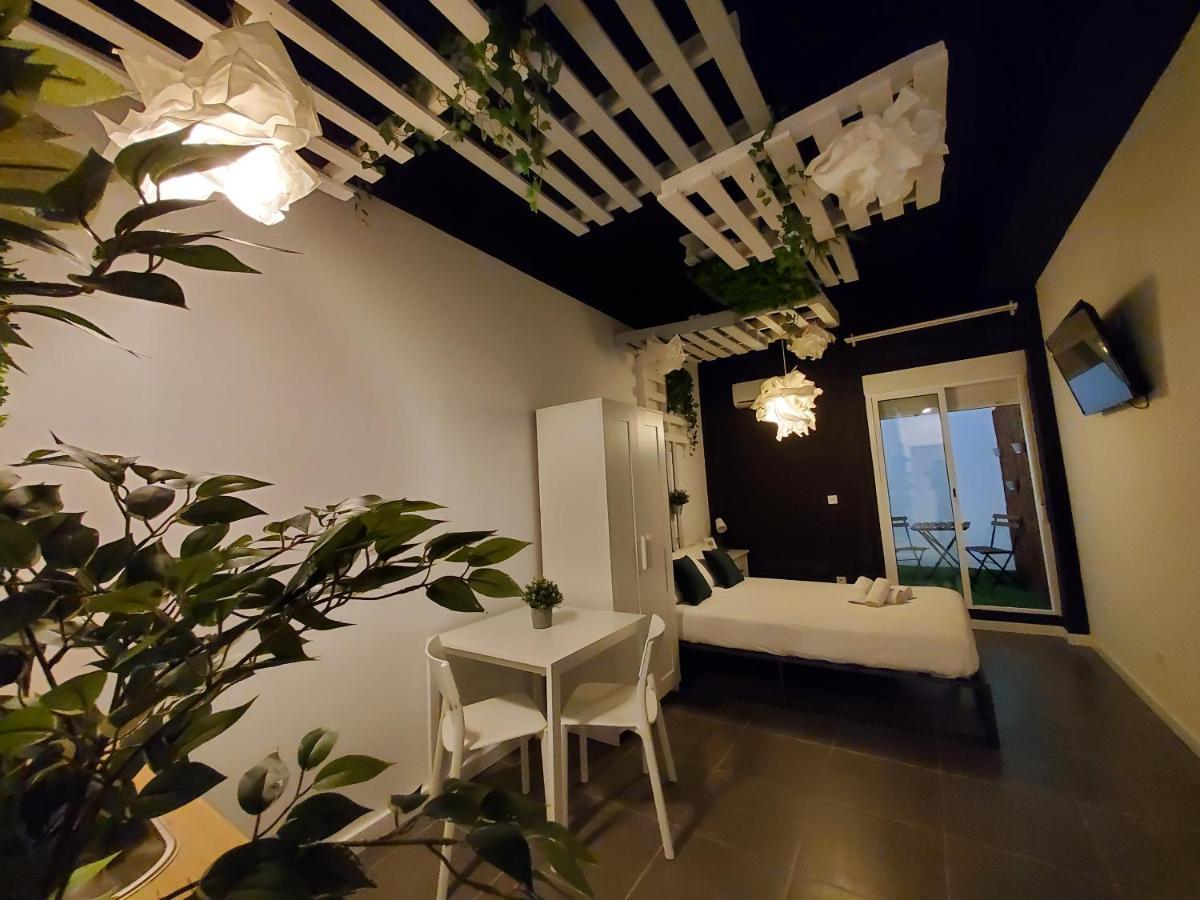 Small And Cozy Rooms - G 발렌시아 외부 사진